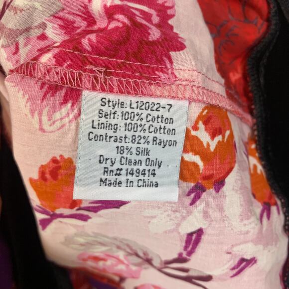 Johnny Was Kimmy Floral V-Neck Peasant Top Shirt Blouse Size Large - Picture 8 of 8